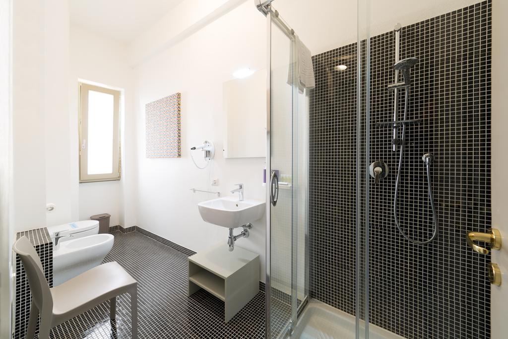 Budget Rooms Logudoro 35 Cagliari Esterno foto